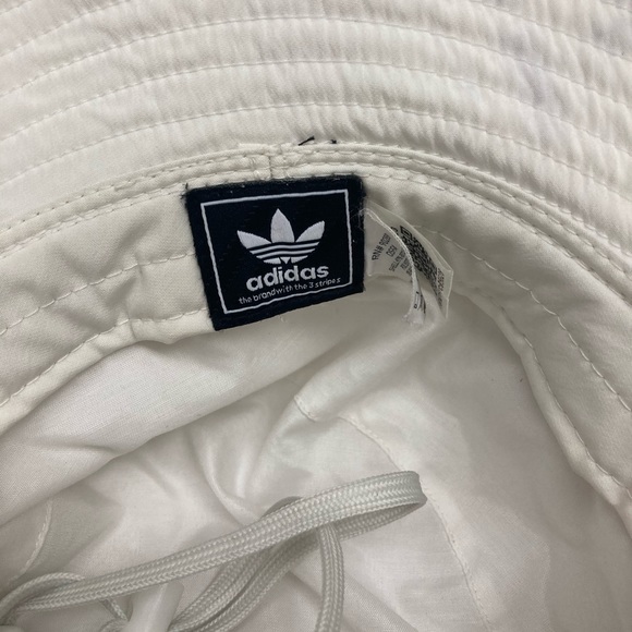 Adidas White Boonie Bucket Sun Hat W Pocket Adjustable Chin Strap Unisex OSFA - Picture 11 of 11